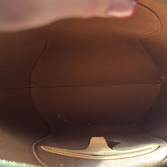 Louis Vuitton Ellipse GM Bag with original key - Picture 10 of 12